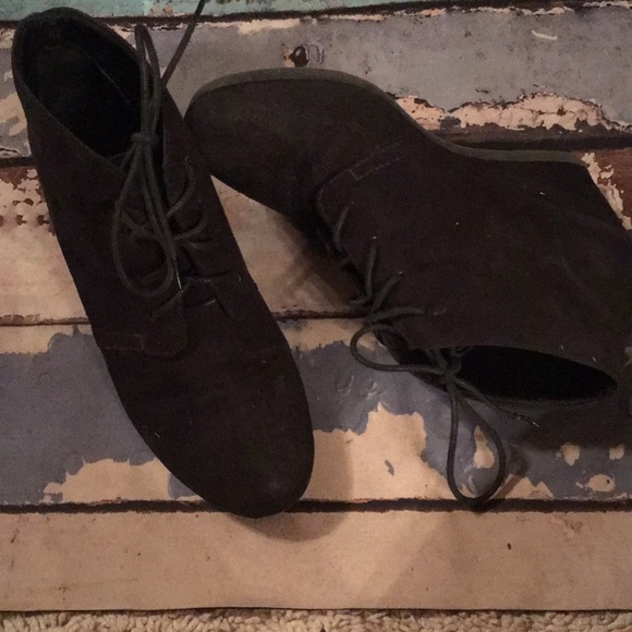 Wedge ankle boots - Picture 2 of 2